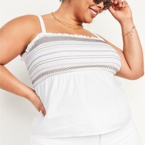 🆕 Old Navy Sleeveless Smocked Babydoll Top for Women